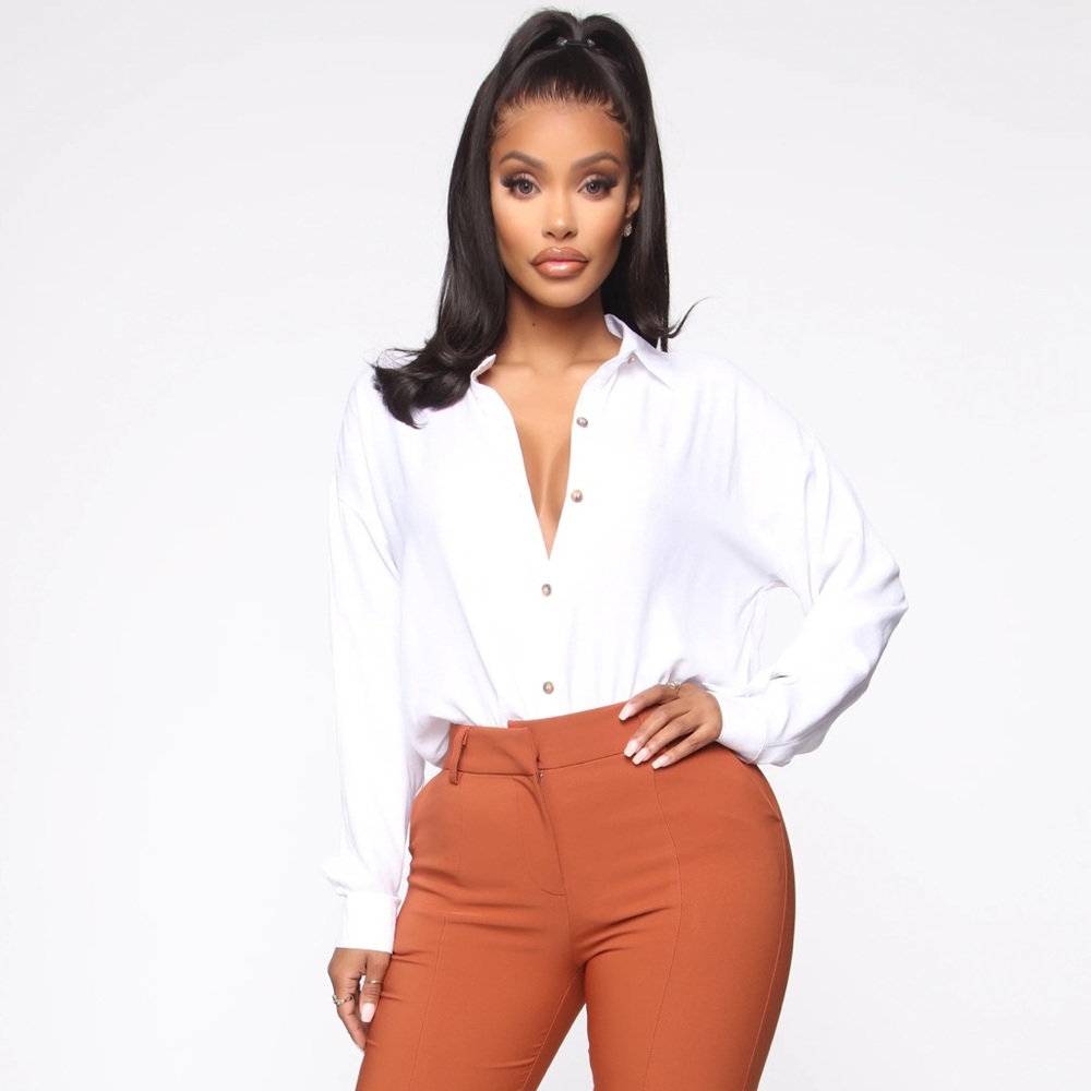 Fashion Nova I’m The Boss Button Down Shirt- Off White | size M|